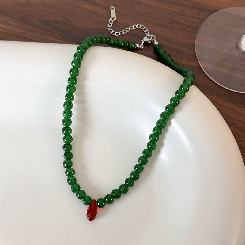 Vintage Green Beaded Necklace  - Vintage Fashion Looks 评论和价格