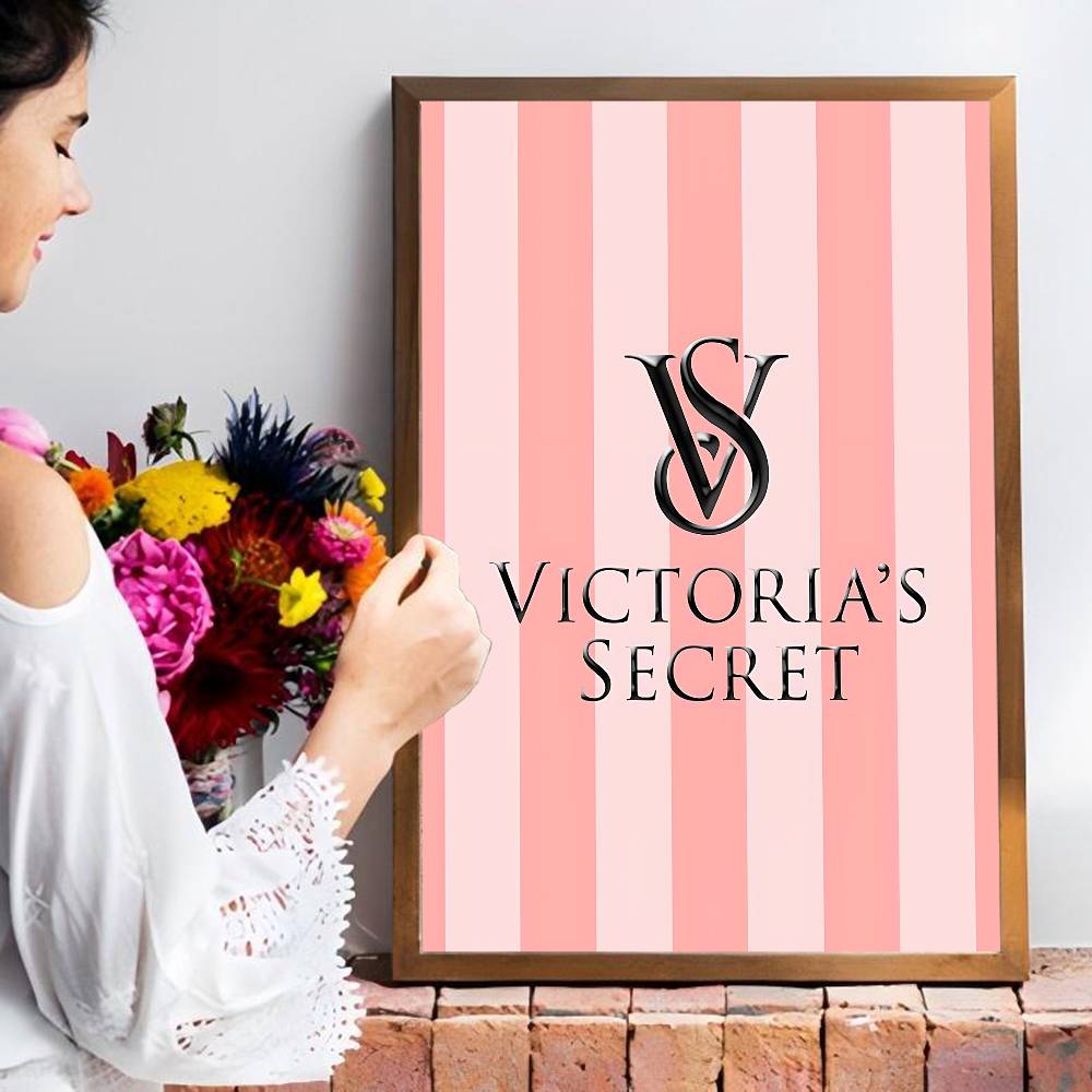 V-Victorias-Fashion-S-Secret V - Vintage Fashion Magazines 评论和价格