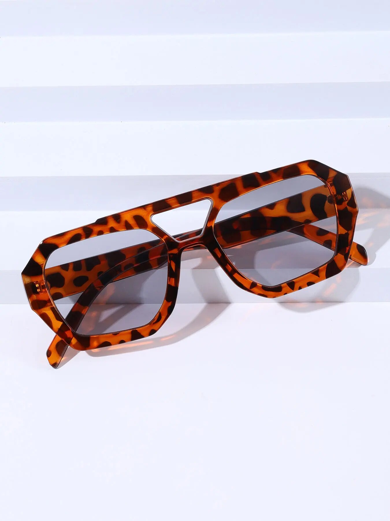 Fashion Vintage Square Irregul - Vintage Fashion Streetwear 评论和价格
