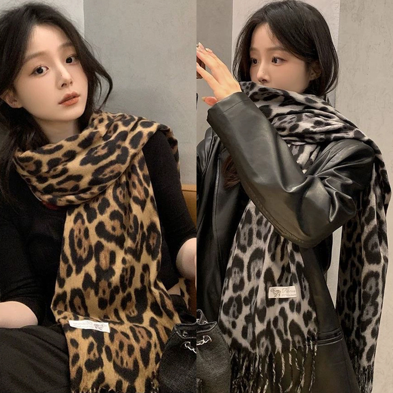 2025 New Retro Silk Leopard Pa - Vintage Fashion Knitwear 评论和价格