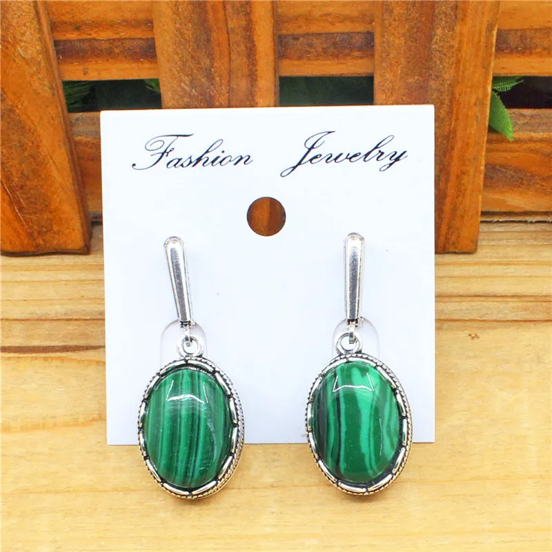 Flower Oval Malachite Dangle E - Vintage Fashion Looks 评论和价格
